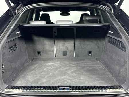2025-Audi-SQ8-Quattro-Auto-373kw_14