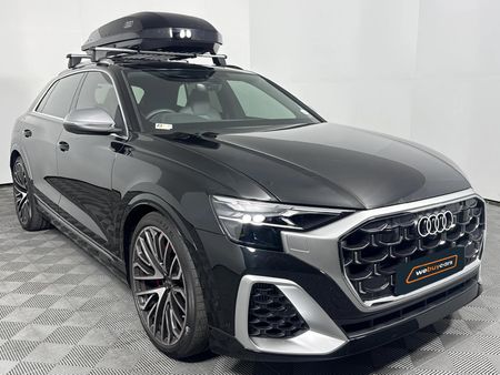 2025-Audi-SQ8-Quattro-Auto-373kw_16