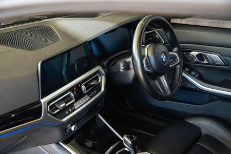2022-BMW-3-Series-M340i-xDrive-Auto_15