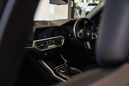 2022-BMW-3-Series-M340i-xDrive-Auto_19