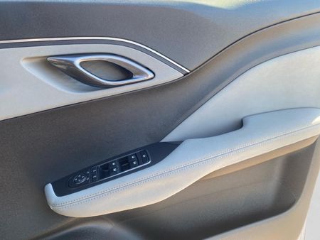 2026-BYD-Dolphin-Surf-Dynamic_15