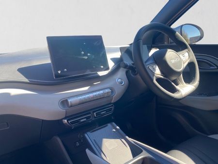 2026-BYD-Dolphin-Surf-Dynamic_19
