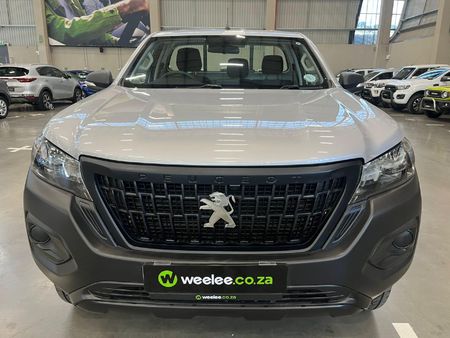 2025-Peugeot-Landtrek-19D-Professional-Single-Cab_7