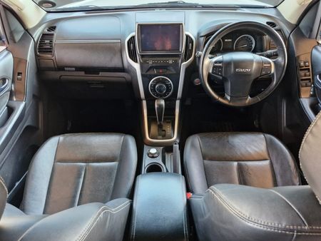 2019-Isuzu-D-Max-300-LX-4x4-Auto-Double-Cab_14