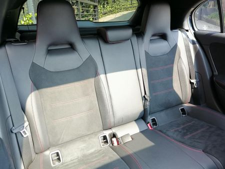 2021-Mercedes-Benz-A-Class-A-200-AMG-LINE-AUTO_6