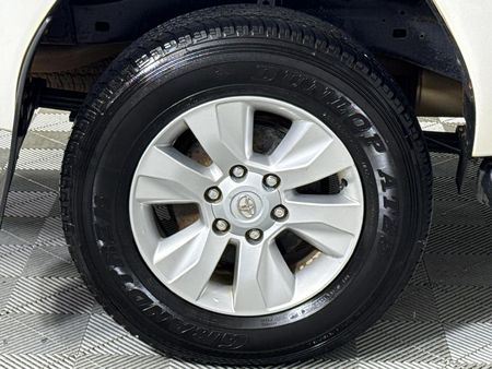2017-Toyota-Hilux-28-GD-6-Raider-4x4-Double-Cab_7