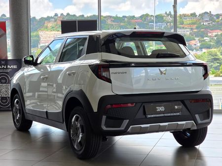 2026-Mahindra-XUV-3XO-12T-MX2-Auto_17