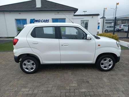 2024-Suzuki-S-Presso-10-GL_7