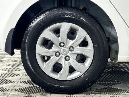 2020-Hyundai-i20-12-Motion_7