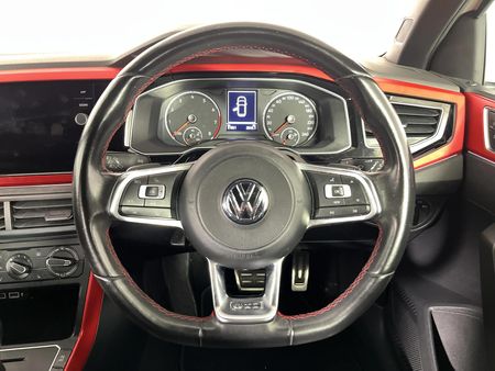 2019-Volkswagen-Polo-20-GTI-Auto-147kW_11