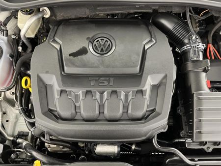2019-Volkswagen-Polo-20-GTI-Auto-147kW_12