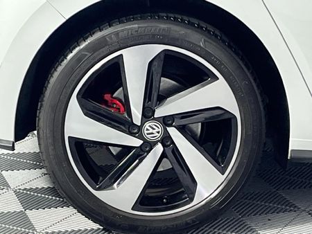 2019-Volkswagen-Polo-20-GTI-Auto-147kW_7