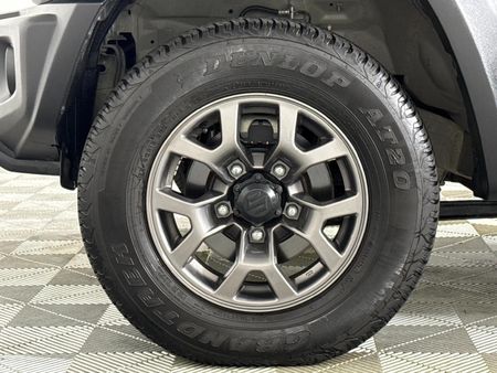 2022-Suzuki-Jimny-15-GL-Auto_2