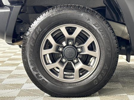2022-Suzuki-Jimny-15-GL-Auto_5