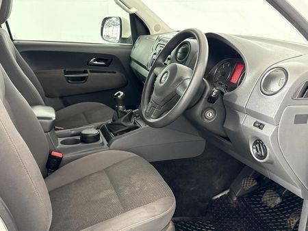 2014-Volkswagen-Amarok-20-TDI-Trendline-103kW-Double-Cab_9