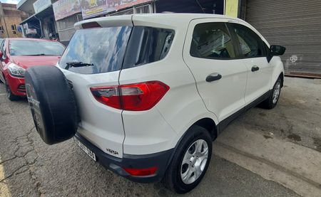 2016-Ford-EcoSport-15-TiVCT-Ambiente_4