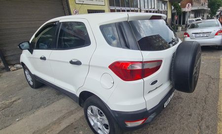 2016-Ford-EcoSport-15-TiVCT-Ambiente_6