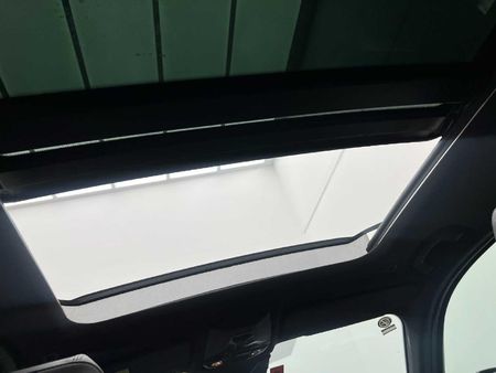 2025-BMW-X1-sDrive18d-M-Sport_16