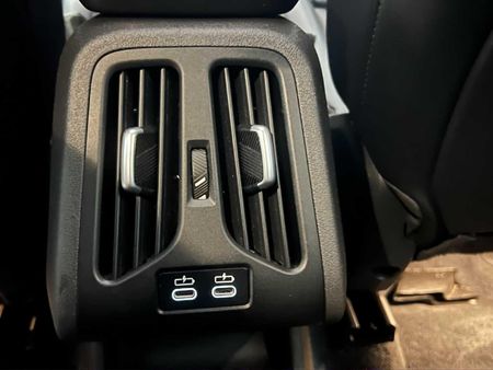 2025-BMW-X1-sDrive18d-M-Sport_20