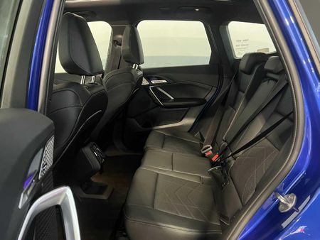 2025-BMW-X1-sDrive18d-M-Sport_22