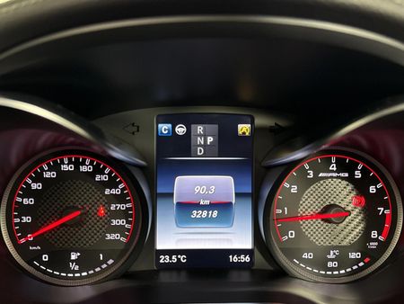 2019-Mercedes-AMG-GLC-63-S-AMG-Coupe-4Matic_2