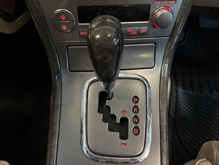 2007-Subaru-Outback-30R-Auto_9