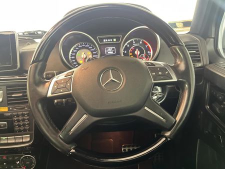 2015-Mercedes-AMG-G-Class-G63-AMG_12