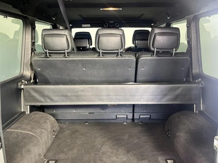 2015-Mercedes-AMG-G-Class-G63-AMG_14