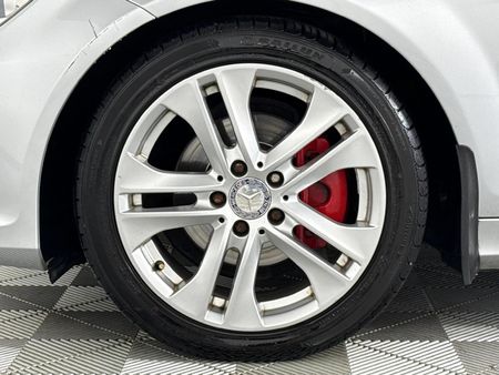 2011-Mercedes-Benz-C-Class-C-180-BE-Avantgarde-Auto_4