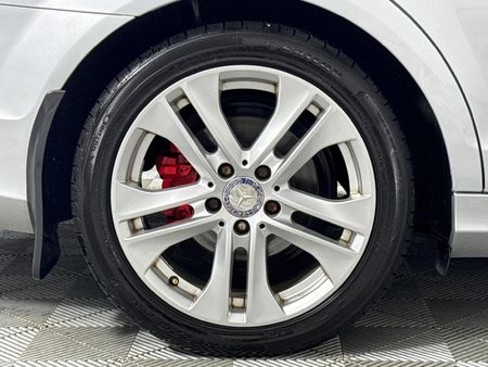 2011-Mercedes-Benz-C-Class-C-180-BE-Avantgarde-Auto_7