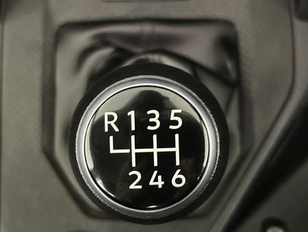 2024-Volkswagen-Amarok-20-TDI-125kW-Double-Cab_10