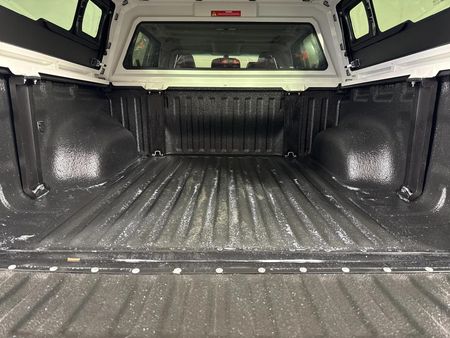 2022-Volkswagen-Amarok-30-TDI-Highline-190kW-4Motion-Auto-Double-Cab_12