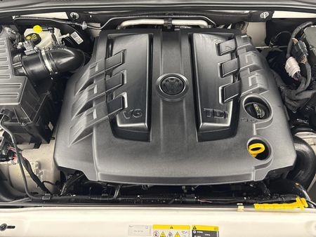 2022-Volkswagen-Amarok-30-TDI-Highline-190kW-4Motion-Auto-Double-Cab_13