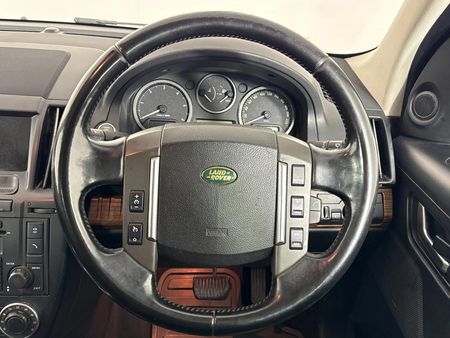 2010-Land-Rover-Freelander-II-22-TD4-HSE-Auto_11