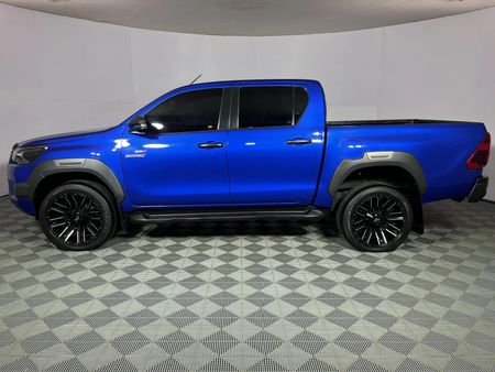 2022-Toyota-Hilux-28-GD-6-Raised-Body-Legend-4x4-Auto-Double-Cab_18