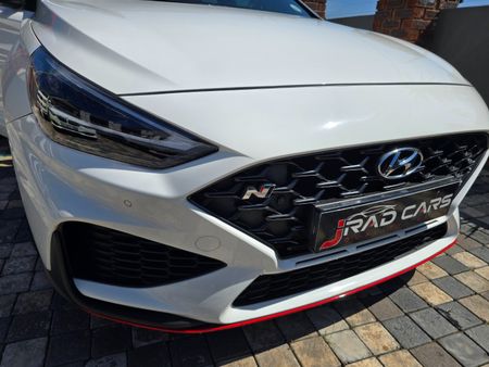 2023-Hyundai-i30-N-20-TGDi-DCT_26