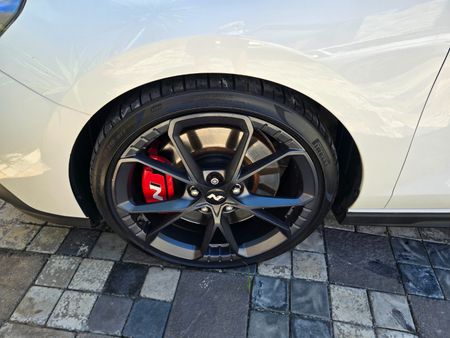 2023-Hyundai-i30-N-20-TGDi-DCT_44