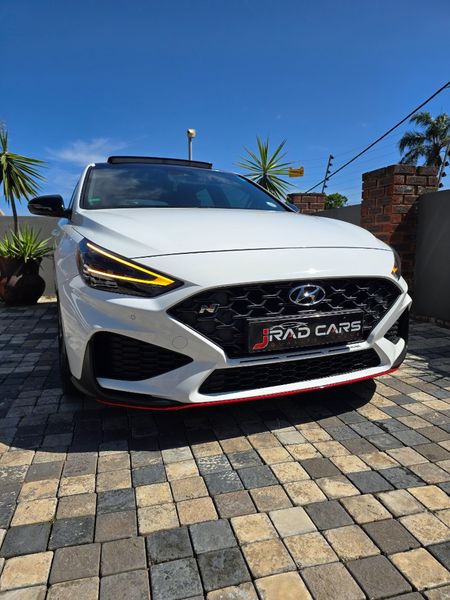 2023-Hyundai-i30-N-20-TGDi-DCT_5