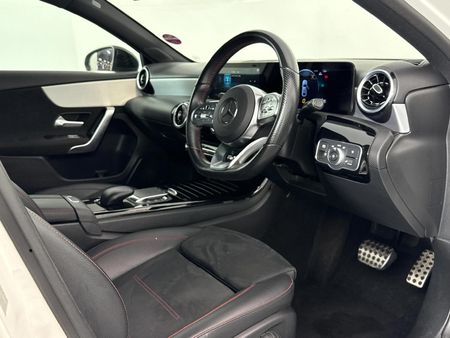 2023-Mercedes-Benz-A-Class-A-200-Sedan_9