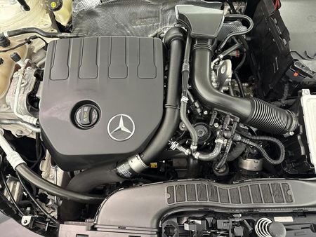 2023-Mercedes-Benz-A-Class-A-200-Sedan_12
