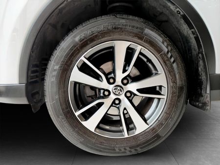2016-Toyota-RAV4-20-GX-Auto_15