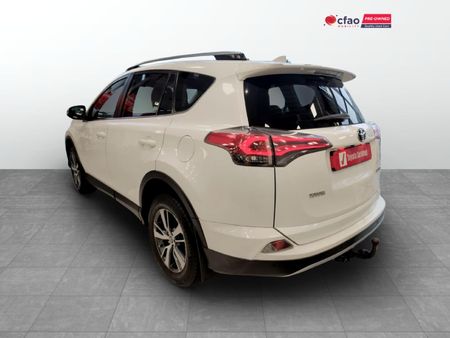 2016-Toyota-RAV4-20-GX-Auto_18