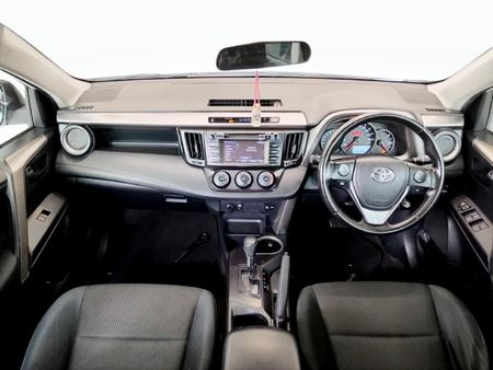 2016-Toyota-RAV4-20-GX-Auto_5