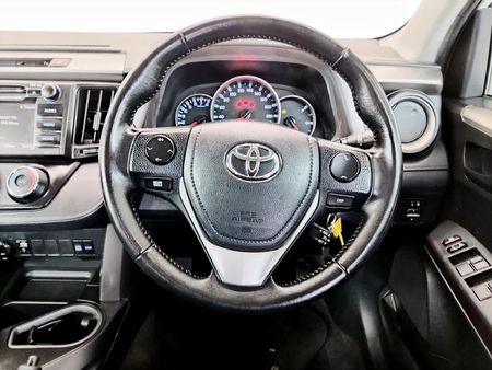 2016-Toyota-RAV4-20-GX-Auto_7