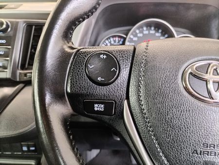 2016-Toyota-RAV4-20-GX-Auto_8
