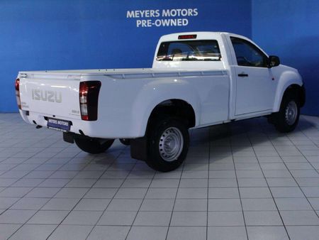 2026-Isuzu-D-Max-250C-Fleetside-Single-Cab_12
