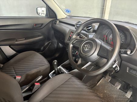 2022-Suzuki-Swift-12-GA_7