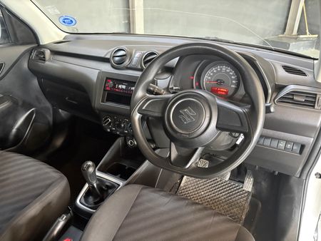 2022-Suzuki-Swift-12-GA_8