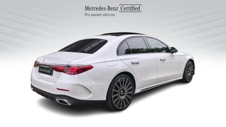 2025-Mercedes-Benz-E-Class-E220d-Avantgarde_10