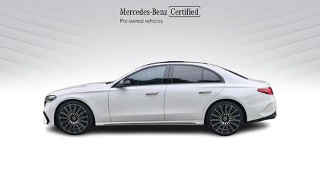 2025-Mercedes-Benz-E-Class-E220d-Avantgarde_13